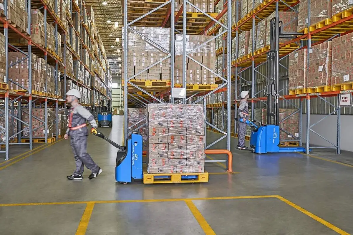 Drei-Punkt-Mini-Elektro-Gabelstapler Fabrik Direktvertrieb, flexible Transfer-Op