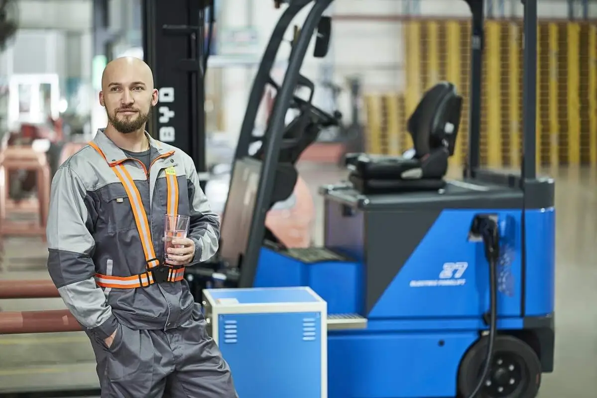 BYD RTR16 Lithium-Batterie vorwärts Gabelstapler Zitat Zusammensetzung, einschli
