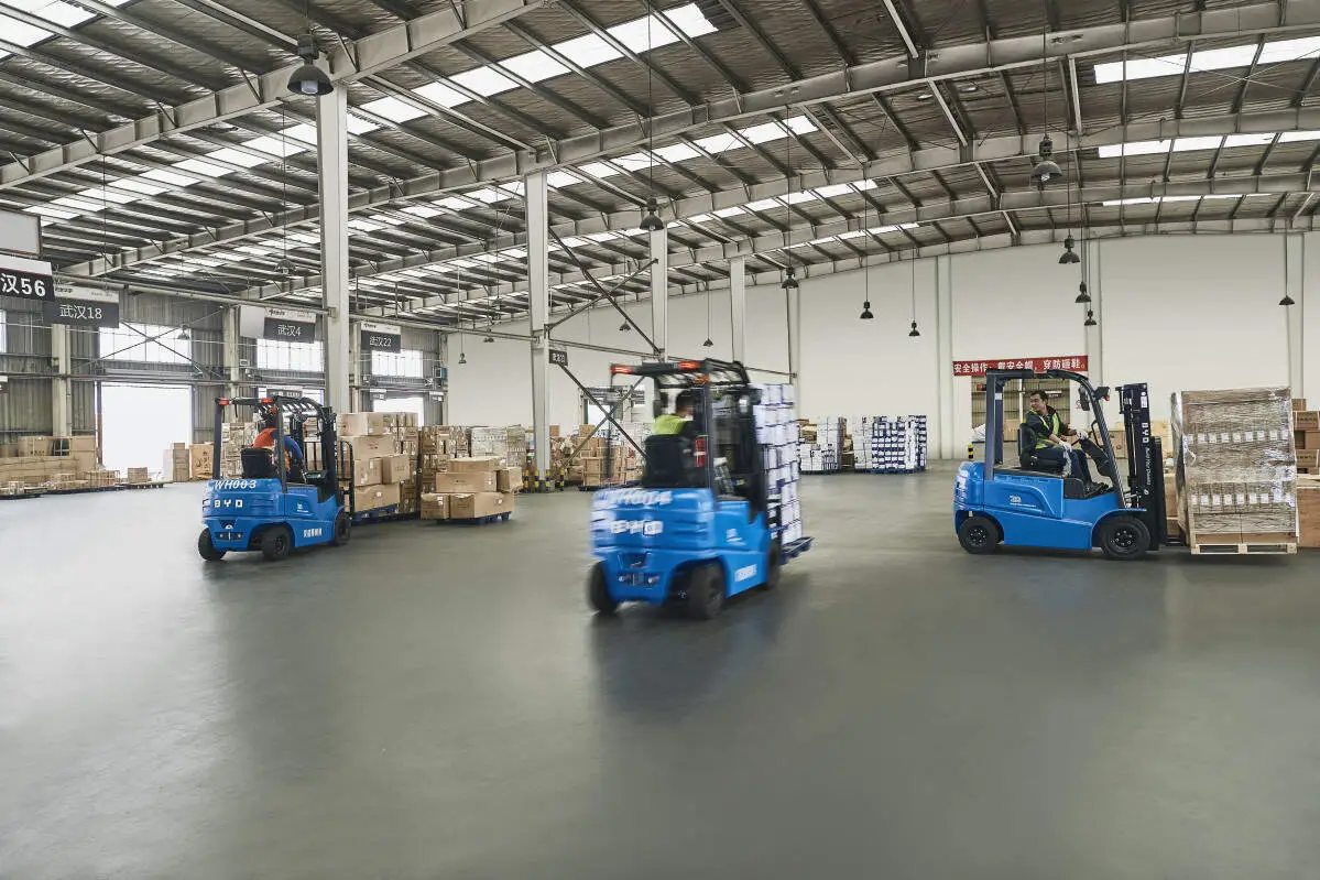 Kühlkette Kühlhaus Lithium-Batterie Gabelstapler Anwendungsplan: wie das Auto be